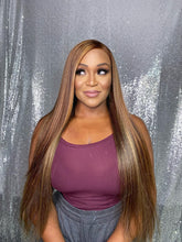 Load image into Gallery viewer, The Tyra Wig ( Frontal Wig)